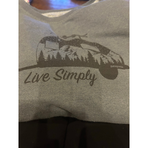 Women's Patagonia Live Simply Trailer Uprisal Crew Sweatshirt L
Shadow Blue - Picture 2 of 8